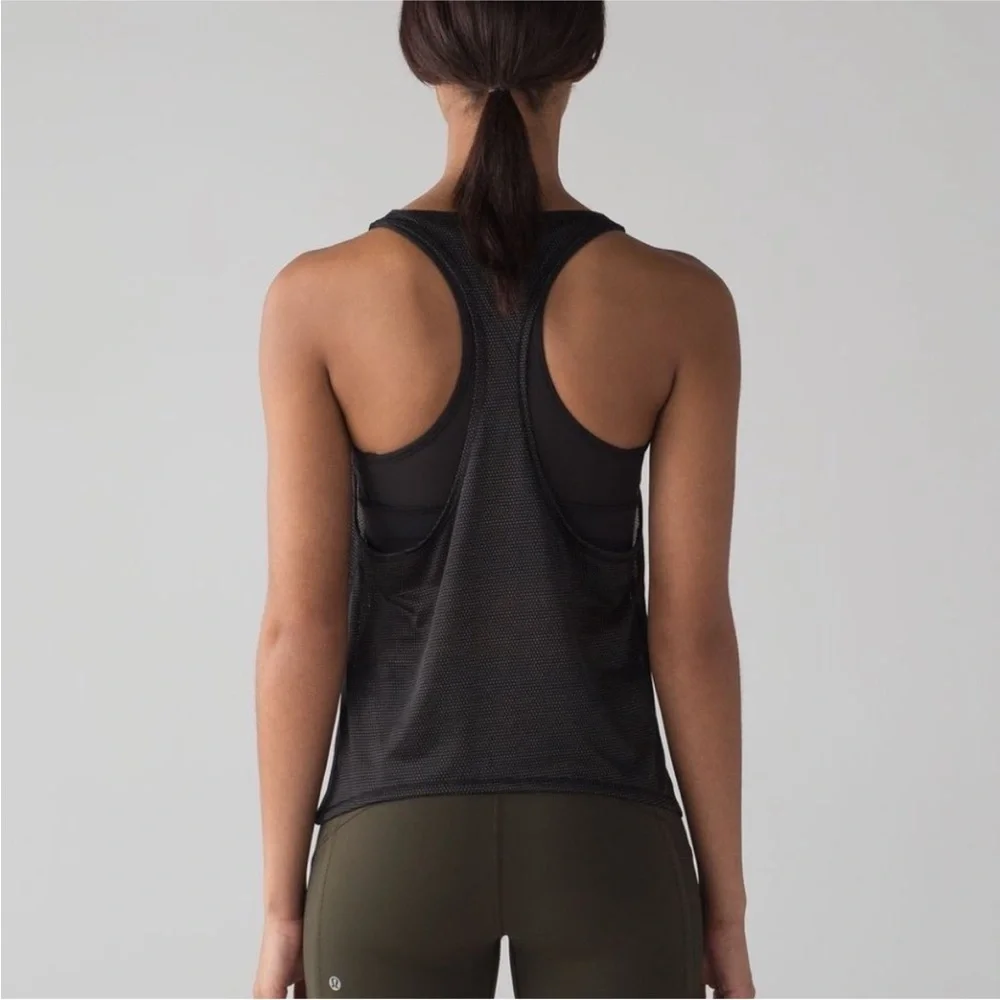 Lululemon Pushing Limits Tank Top In Black Size 6